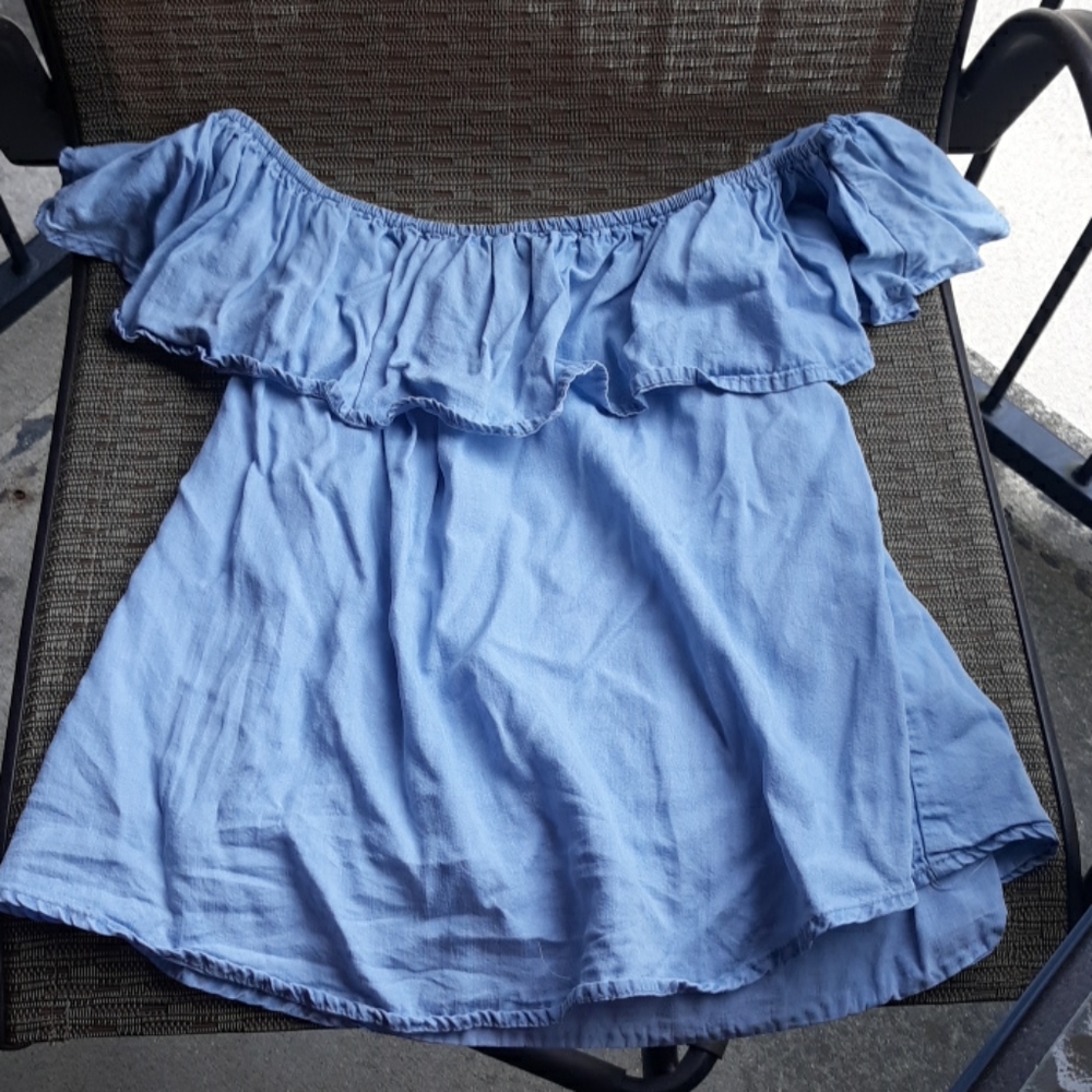 Off shoulder denim like top